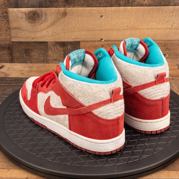 Nike SB Dunk High Mens Dr Seuss Size 9.5 - Picture 5 of 9